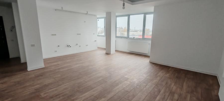 Apartament 4 camere Damaroaia Petrom City - 11