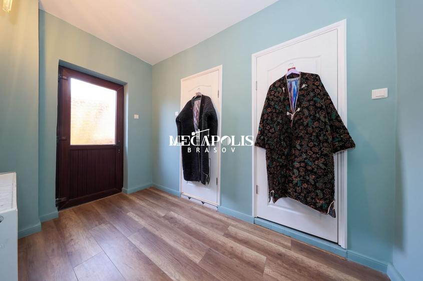 Pensiune/Vilă de vânzare în Bran | 8 camere | 180 mp - 19