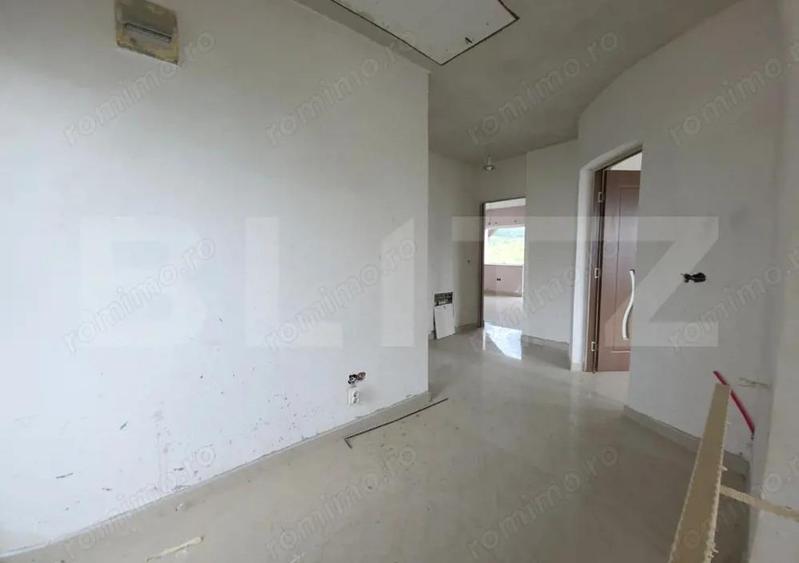 Casa cu 5 camere, 300 mp, teren 27 ari, Valea Rusului - 15