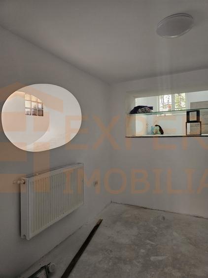 Casa situata in zona Tomis I - Trocadero, Constanta - 8