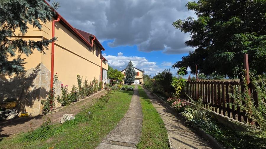 Casa cu mansarda de vanzare – zona Lucian Blaga - 6