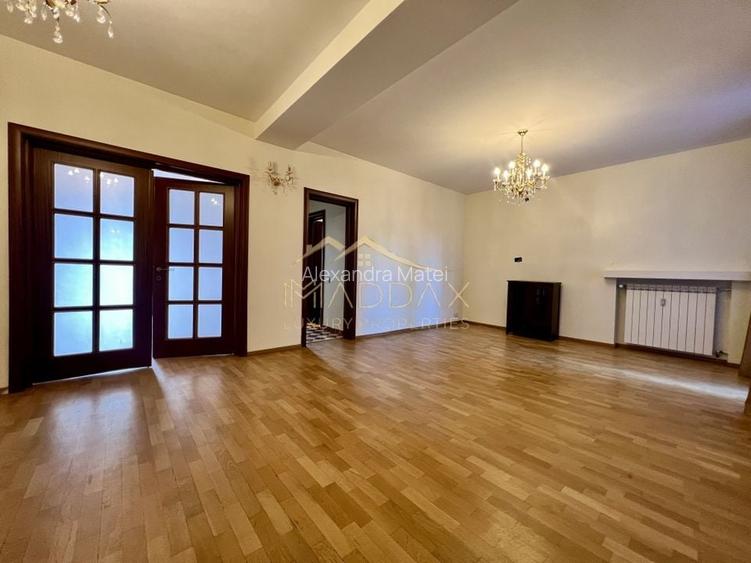 Apartament *3 camere* 100mp // Calea Dorobanților