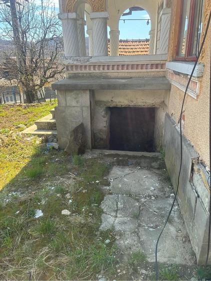 Casa de vanzare- Zona Miclosanii Mici - 2