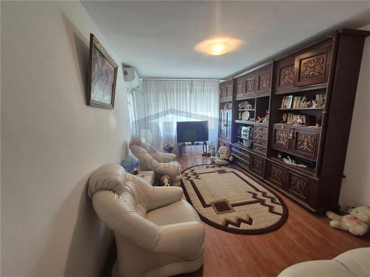 APARTAMENT 4 CAM,  BRANCOVEANU/LUICA - 2