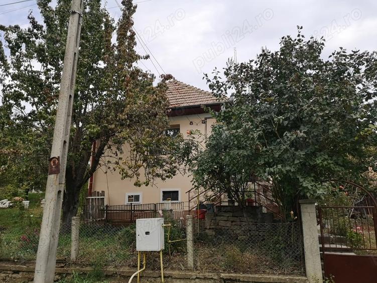Vand casa cu teren in localitatea Rediu Cluj - 4
