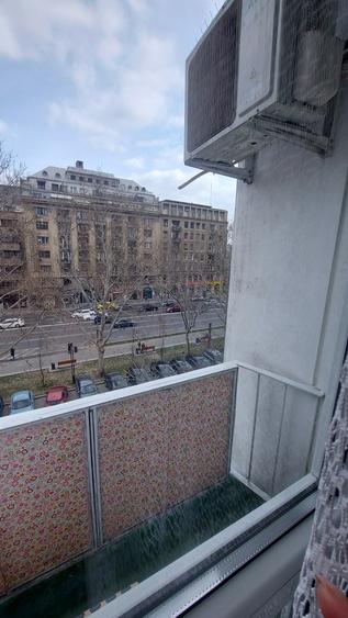 Piata Romana, blocul Eva, 2 camere lux - 10