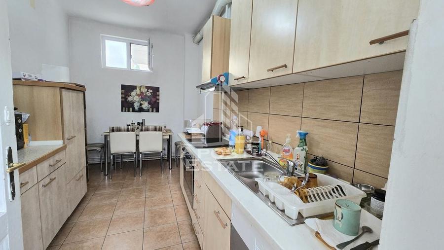 Casa cu 7 camere si 4 bai, centrala proprie, zona Odobescu - 12