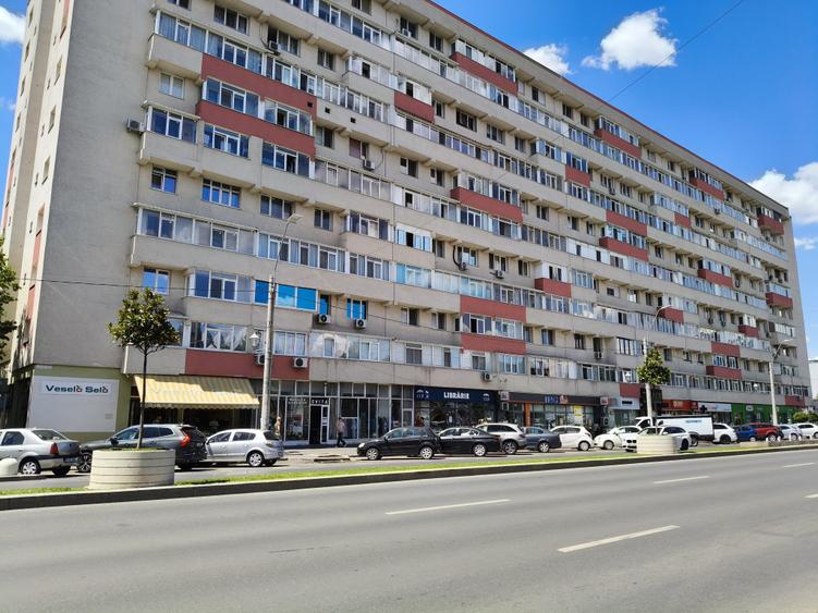 De vânzare spațiu comercial – Șoseaua Berceni - 2