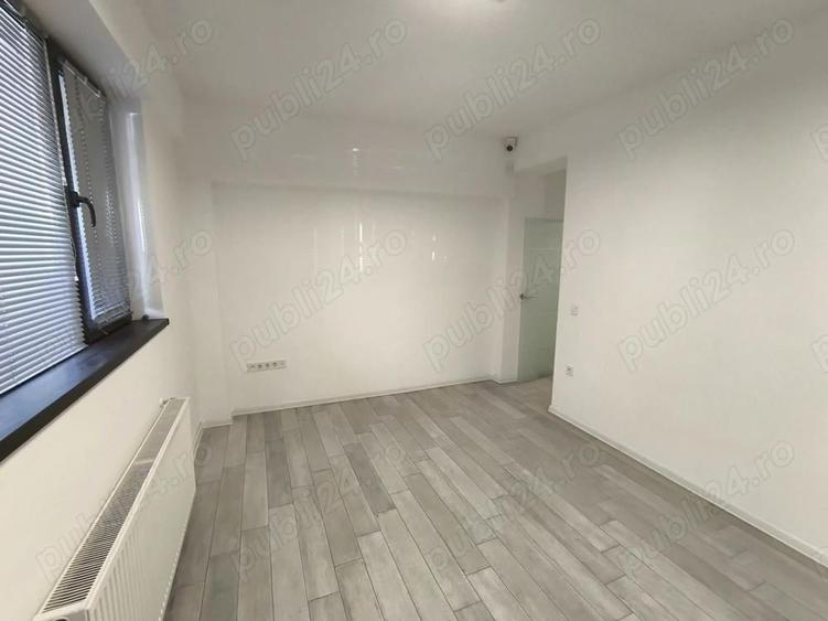 Spa?iu ideal cabinet multi-specialita?i 105 mp + 2 grup sanitar zona 1 Mai Bucure?tii Noi - 4