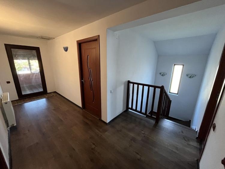 Exclusivitate! Vila P+M inalta, 5 camere, Valu lui Traian! - 11