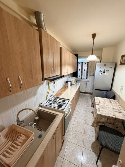 Apartament 3 camere 68mp zona centrala mobilat -finisat 75.000eur neg - 1