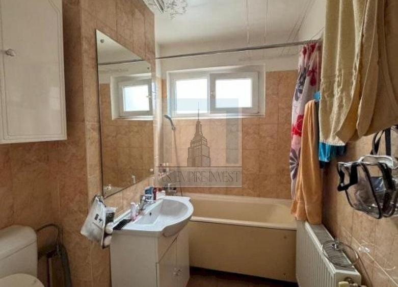 Apartament 3 camere - zona Centrul Civic - 11
