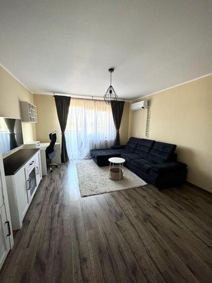 Apartament cu 2 camere decomandat în Soarelui