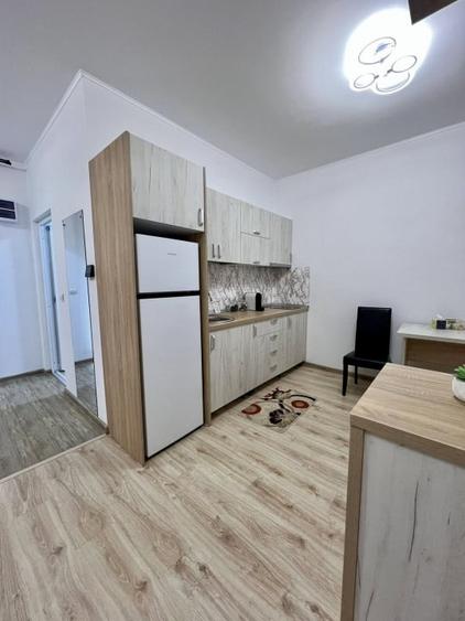 Garsonieră decomandată, mobilată în Vălenii de Munte