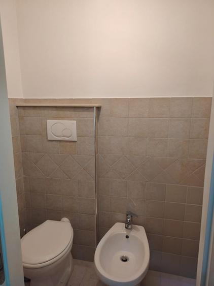 Apartament cu 3 camere decomandat, mobilat în Gară