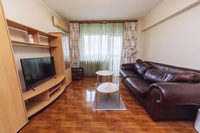 Apartament cu 2 camere semidecomandat, mobilat în Moșilor