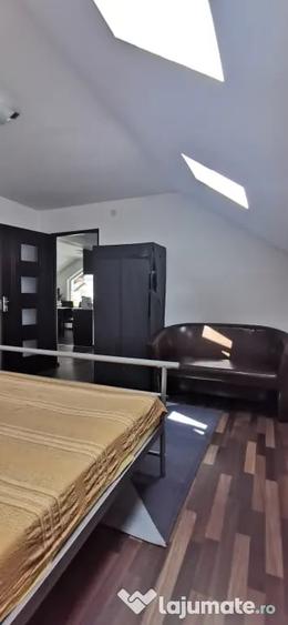 Apartament cu 3 camere decomandat în Unirea