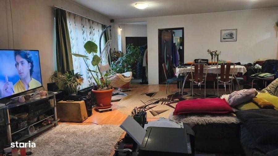 Casă cu 3 camere cu Teren 828 Mp în Bejan