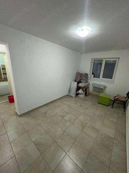 Garsonieră decomandată în Tomești
