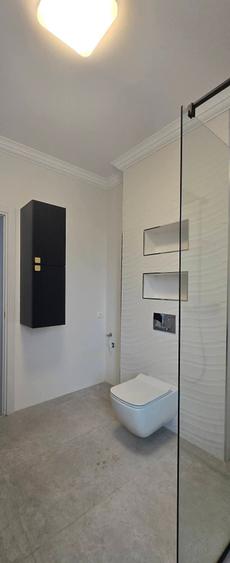 Casă cu 4 camere în Exterior Vest