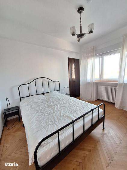 Apartament cu 4 camere în Centrul Istoric