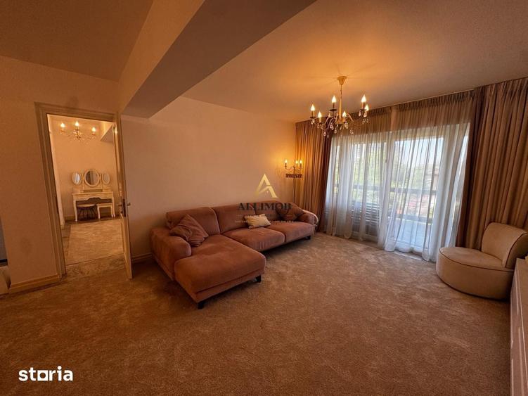 Apartament cu 3 camere în Străulești
