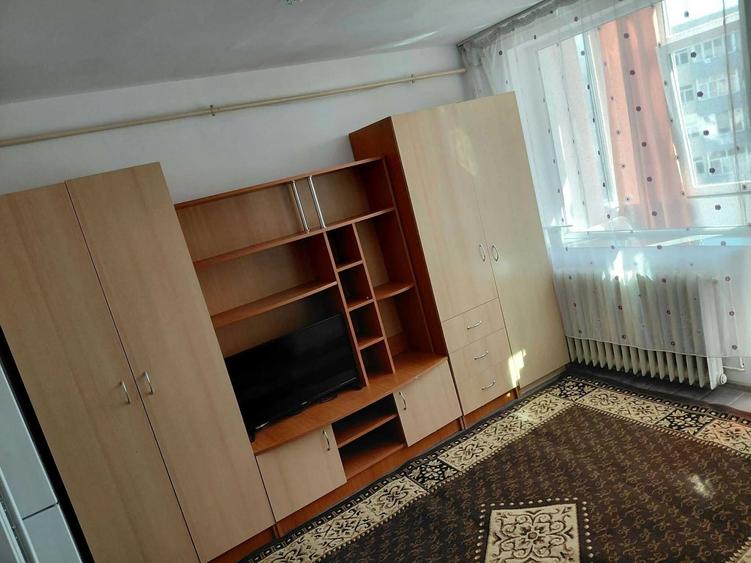 Garsonieră semidecomandată în Central
