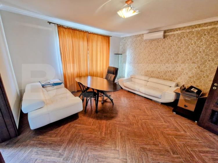 Casă individuală cu 5 camere cu Canalizare în Salca