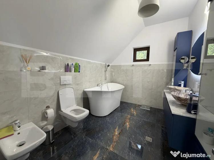Casă cu 3 camere cu Teren 600 Mp în Central