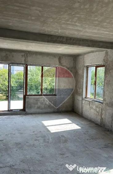 Casă cu 3 camere cu Teren 570 Mp în Săftica