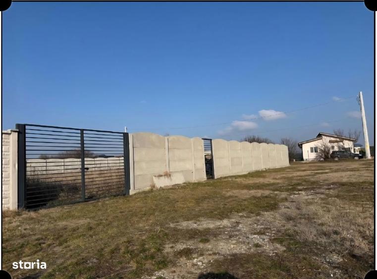 Teren de 700 mp, în Corbeanca