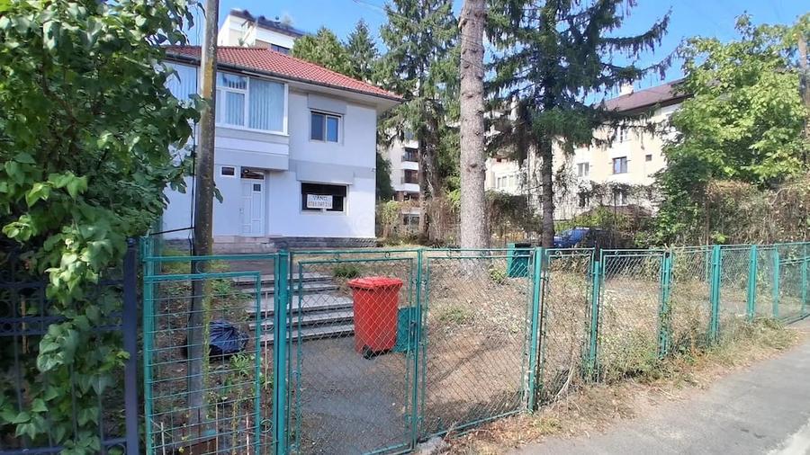 Spațiu comercial, de 76 mp, în Central