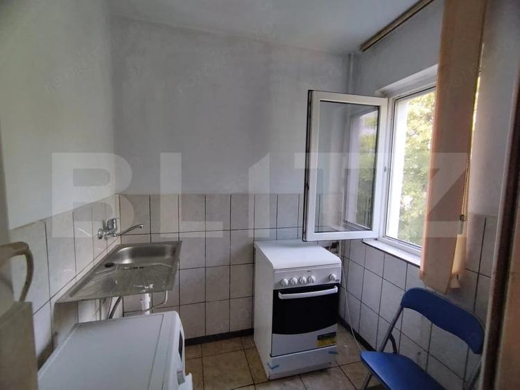 Garsonieră decomandată în Filiași