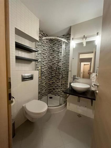Apartament cu 4 camere decomandat, mobilat în Zorilor