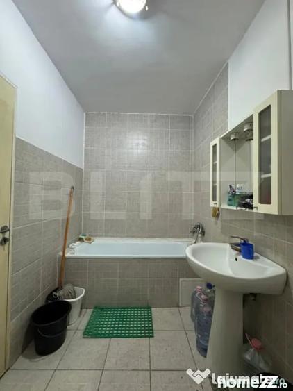 Apartament cu 2 camere, 50mp, decomandat, terasa 18mp, zona - 1