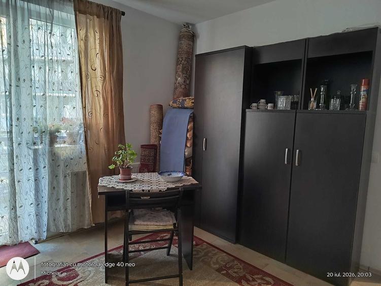 Garsonieră decomandată în Turnișor