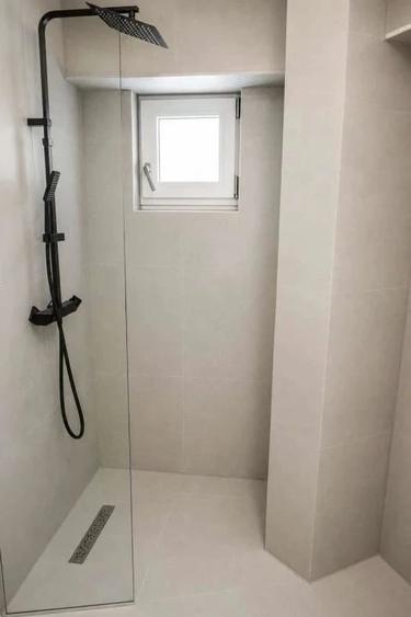 Apartament cu 4 camere decomandat în Șagului