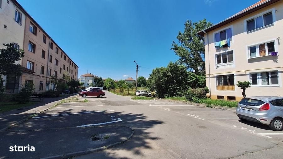 Spațiu comercial, în Central