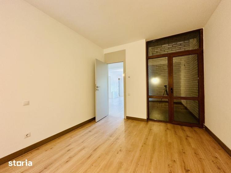 Apartament cu 4 camere în Florești