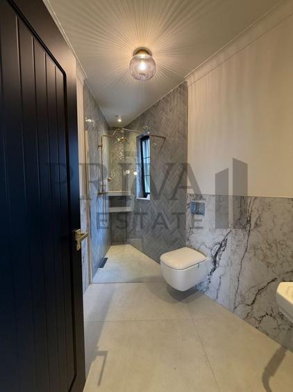 Duplex cu 4 camere cu Canalizare în Moșnița Nouă