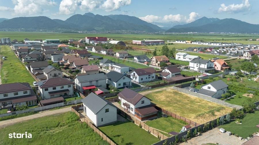 Casă cu 4 camere în Centură