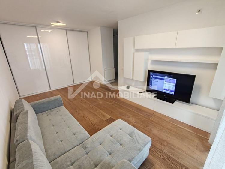 Apartament cu 2 camere decomandat, mobilat în Mărăști