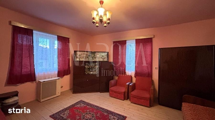 Casă cu 3 camere cu Teren 1242 Mp în Central
