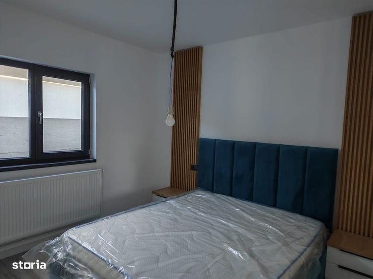 Casă cu 2 camere cu Teren 400 Mp în Ișalnița