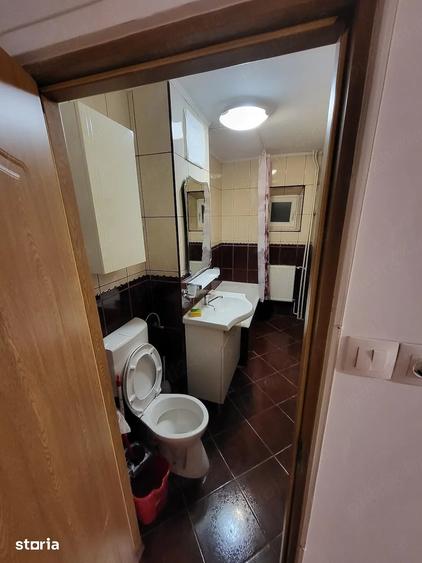 Garsonieră semidecomandată în Vitan