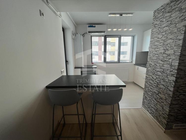 Apartament cu 2 camere semidecomandat, mobilat în Sălaj