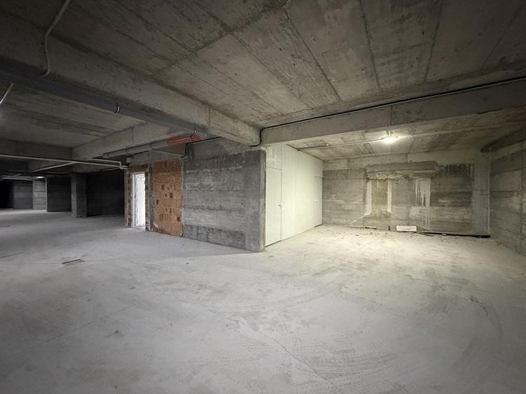 Apartament cu 2 camere decomandat în Fundeni