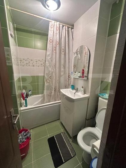 Apartament cu 2 camere semidecomandat în Micro 9