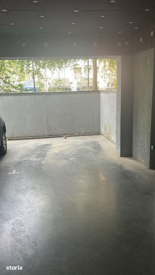 Apartament cu 3 camere semidecomandat în Theodor Pallady