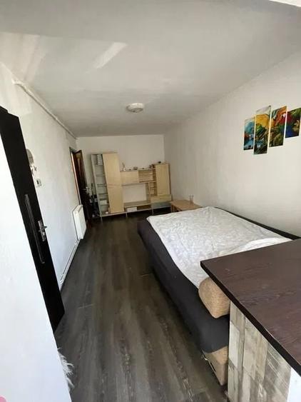 Garsoniera De Inchiriat | 25 Mp | C.T Proprie | Etaj Intermediar | Marasti - 2
